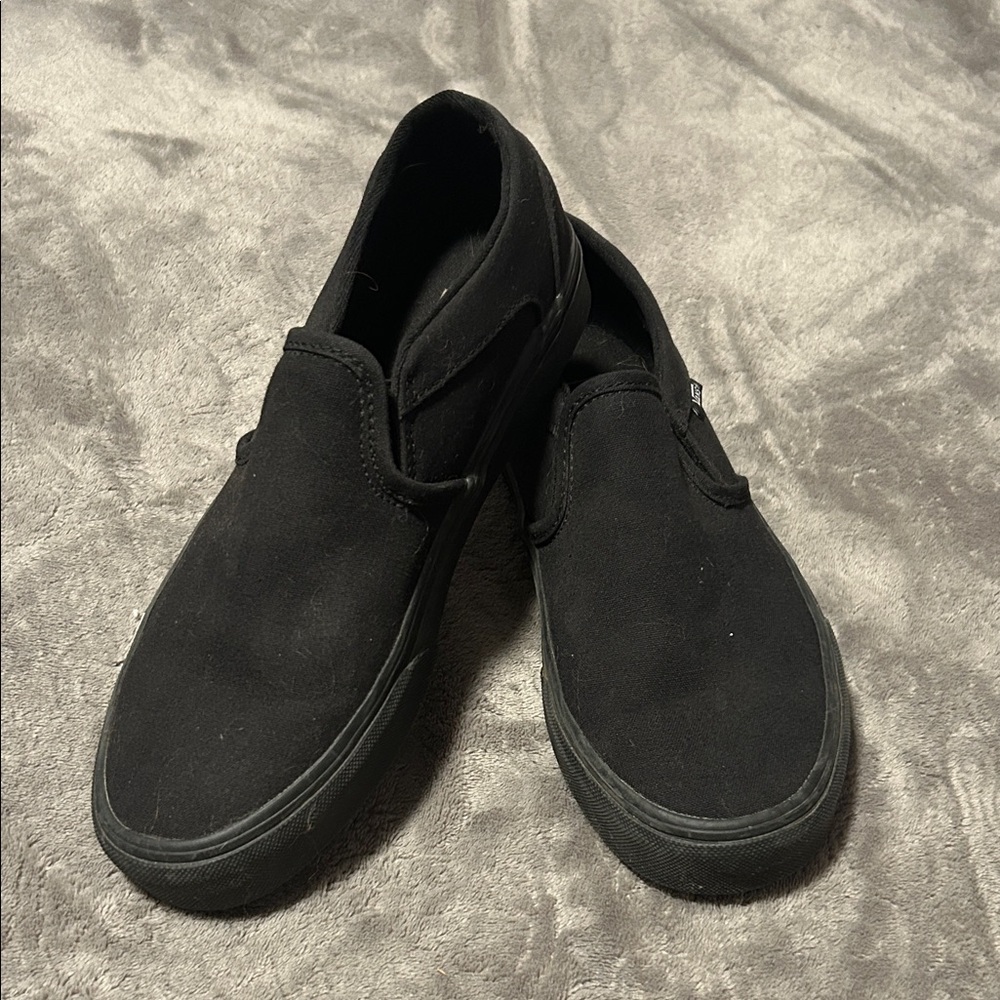 Vans Classic Slip-On All Black Sneakers Women’s Size 9